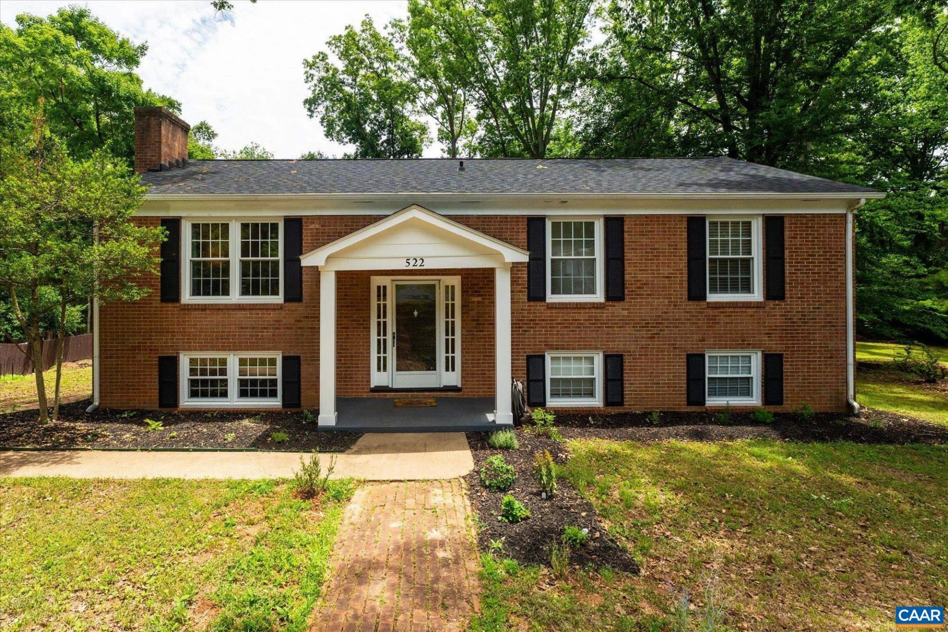 522 Nottingham Rd, Charlottesville, VA 22901 Main Photo