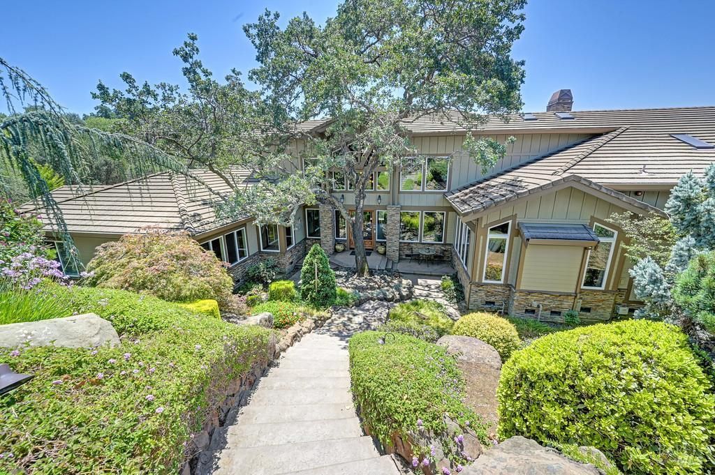 3030 Rosemont Court, Vacaville, CA 95688 Main Photo