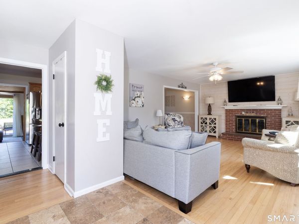 754 Riverside, Orange, CT 06477