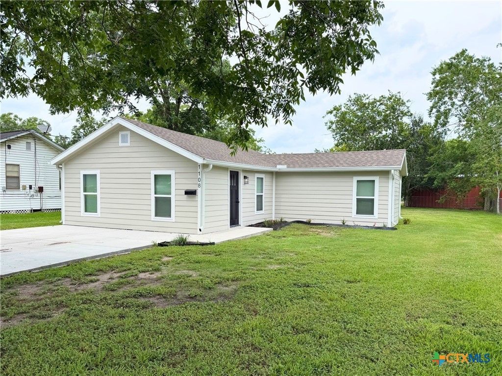 1108 Harvey Lane, Victoria, TX 77901 Main Photo