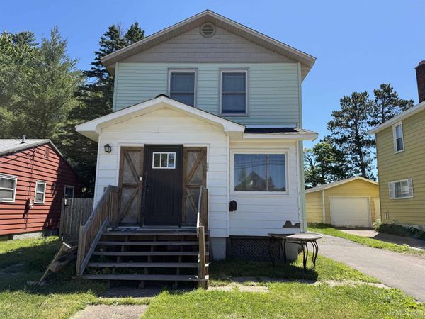 606 N Lake Street, Ironwood, MI 49938