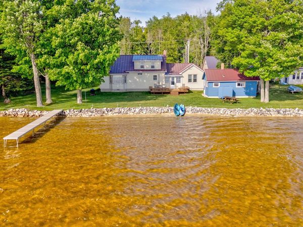 881 N East Gulliver Lake Road, Doyle Twp, MI 49840