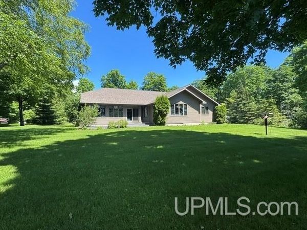 5225 E M35 Highway, Ford River Twp, MI 49829
