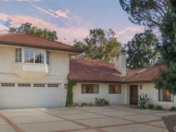 10410 Live Oak, Cherry Valley, CA 92223