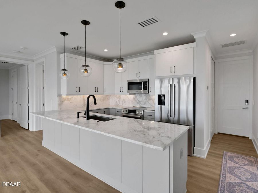 Property Image 93
