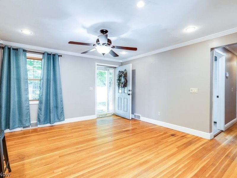 904 Woodside Avenue SE, North Canton, OH 44720 Photo 7