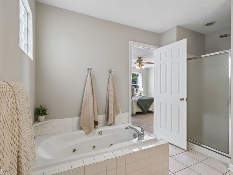615 Literary Road, Cleveland, OH 44113 Photo 19