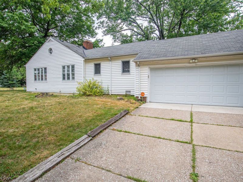 1107 Brandon Road Road, Cleveland, OH 44112 Photo 8