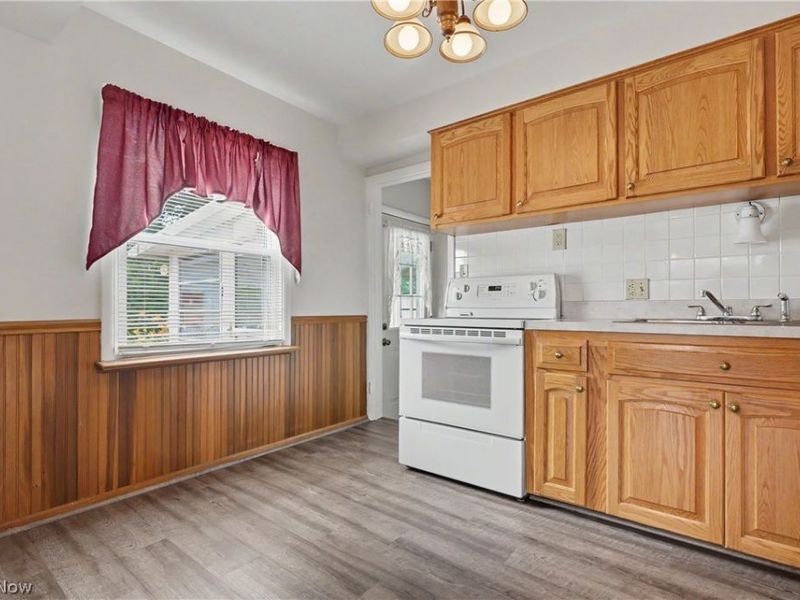 2930 9th Street, Cuyahoga Falls, OH 44221 Photo 11