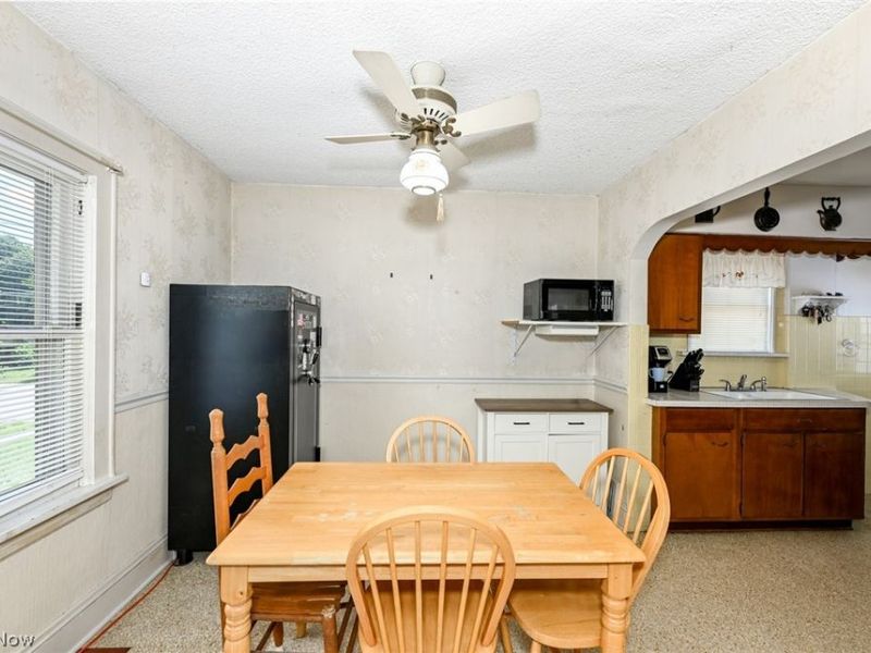 274 E Park Boulevard, Akron, OH 44305 Photo 21