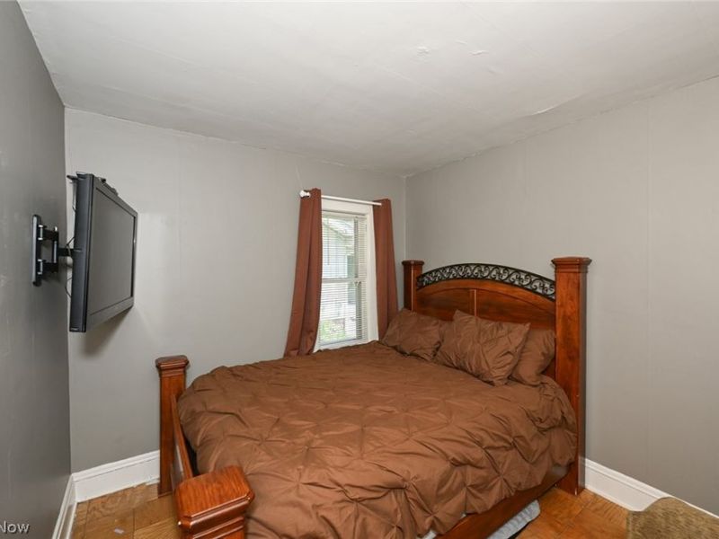 274 E Park Boulevard, Akron, OH 44305 Photo 27
