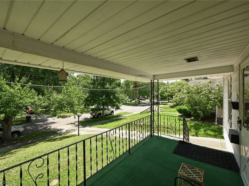 274 E Park Boulevard, Akron, OH 44305 Photo 3