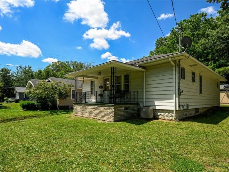 274 E Park Boulevard, Akron, OH 44305 Photo 4