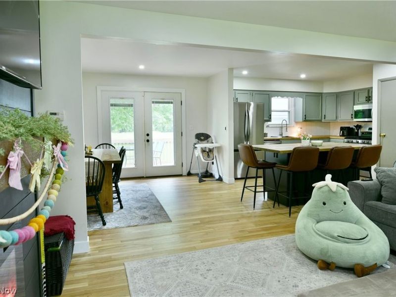 972 Wilson Sharpsville Road, Cortland, OH 44410 Photo 18