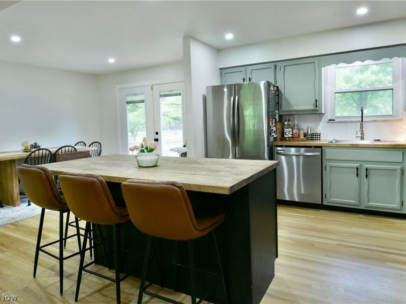 972 Wilson Sharpsville Road, Cortland, OH 44410 Photo 22