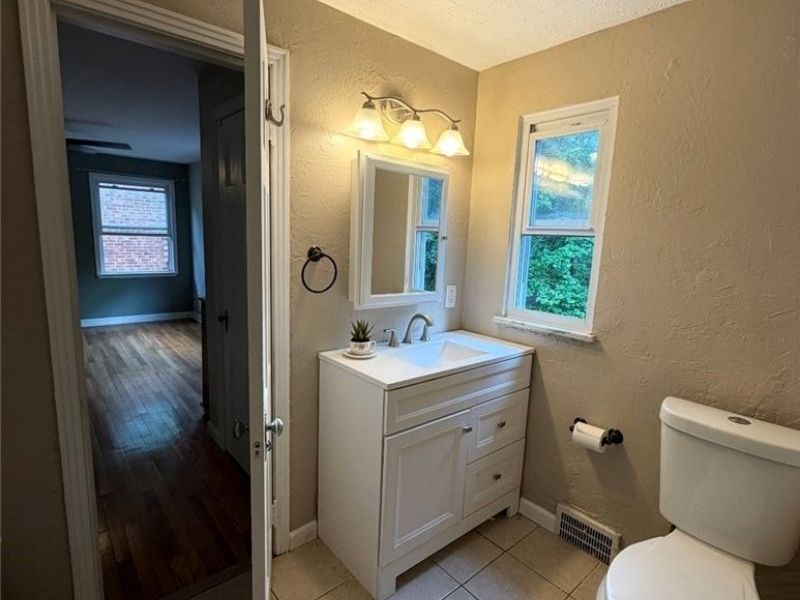 1948 Revere Road, Cleveland Heights, OH 44118 Photo 24