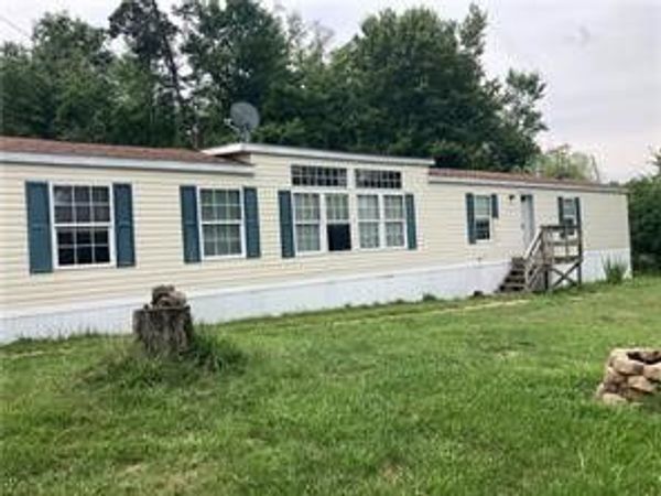 198 Wilson Ln, Aliquippa, PA 15001