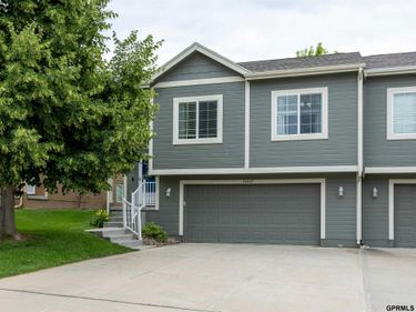 16405 Camden Avenue, Omaha, NE 68116