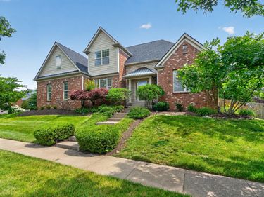 2768 Red Leaf Drive, Lexington, KY 40509