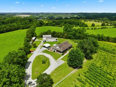 150-182 Combest Drive, Columbia, KY 42728