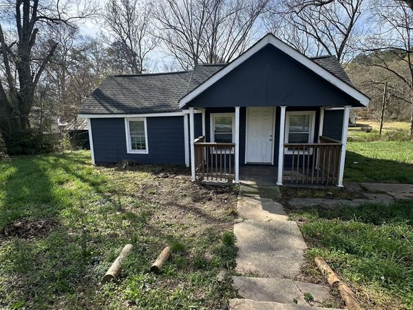 1675 Oak Street NE, Conyers, GA 30012