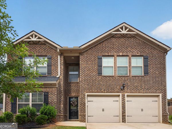 135 Twin Lakes Drive, Covington, GA 30016
