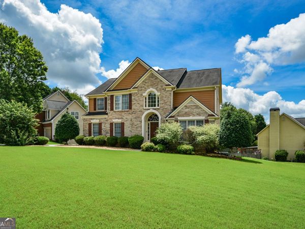 581 Hunters Trace, Dallas, GA 30157