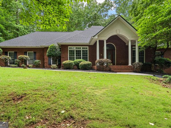 335 Postwood Drive, Fayetteville, GA 30215