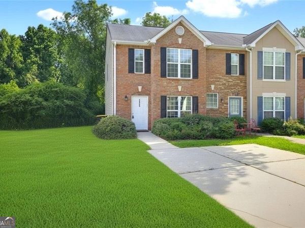 1934 Grove Way, Hampton, GA 30228