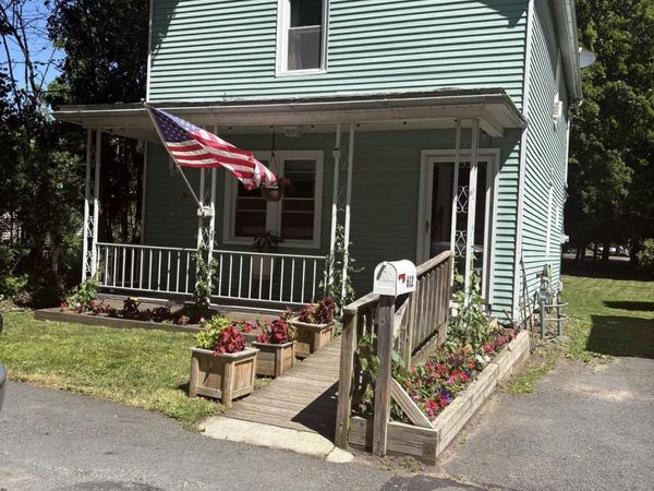 612 John Street, Hawley, PA 18428