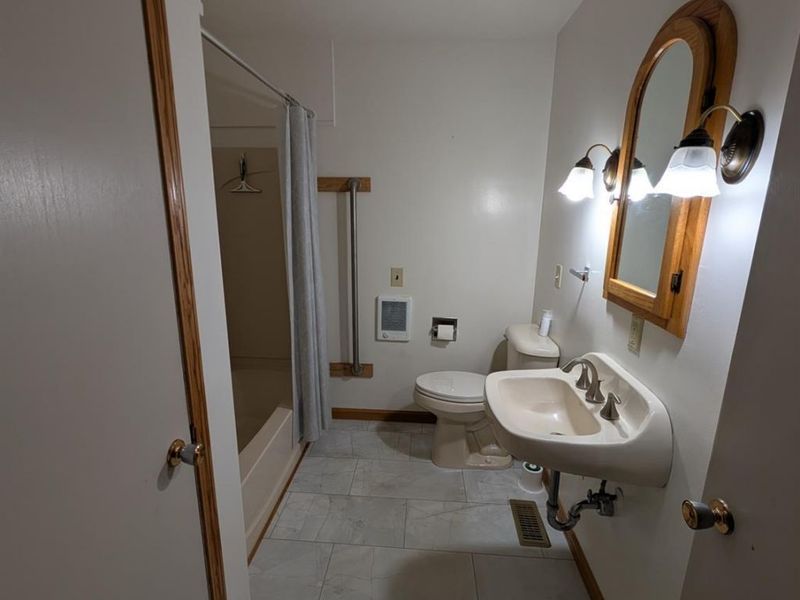 864 E County Road 40, Tiffin, OH 44883 Photo 14