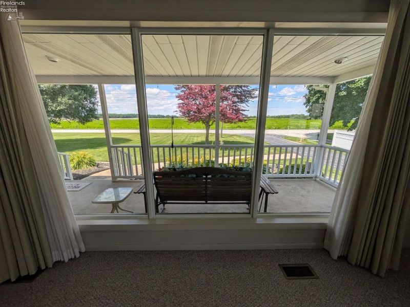 864 E County Road 40, Tiffin, OH 44883 Photo 7