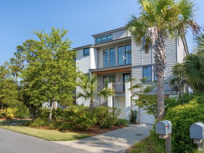 65 Falcon Point Road, Kiawah Island, SC 29455