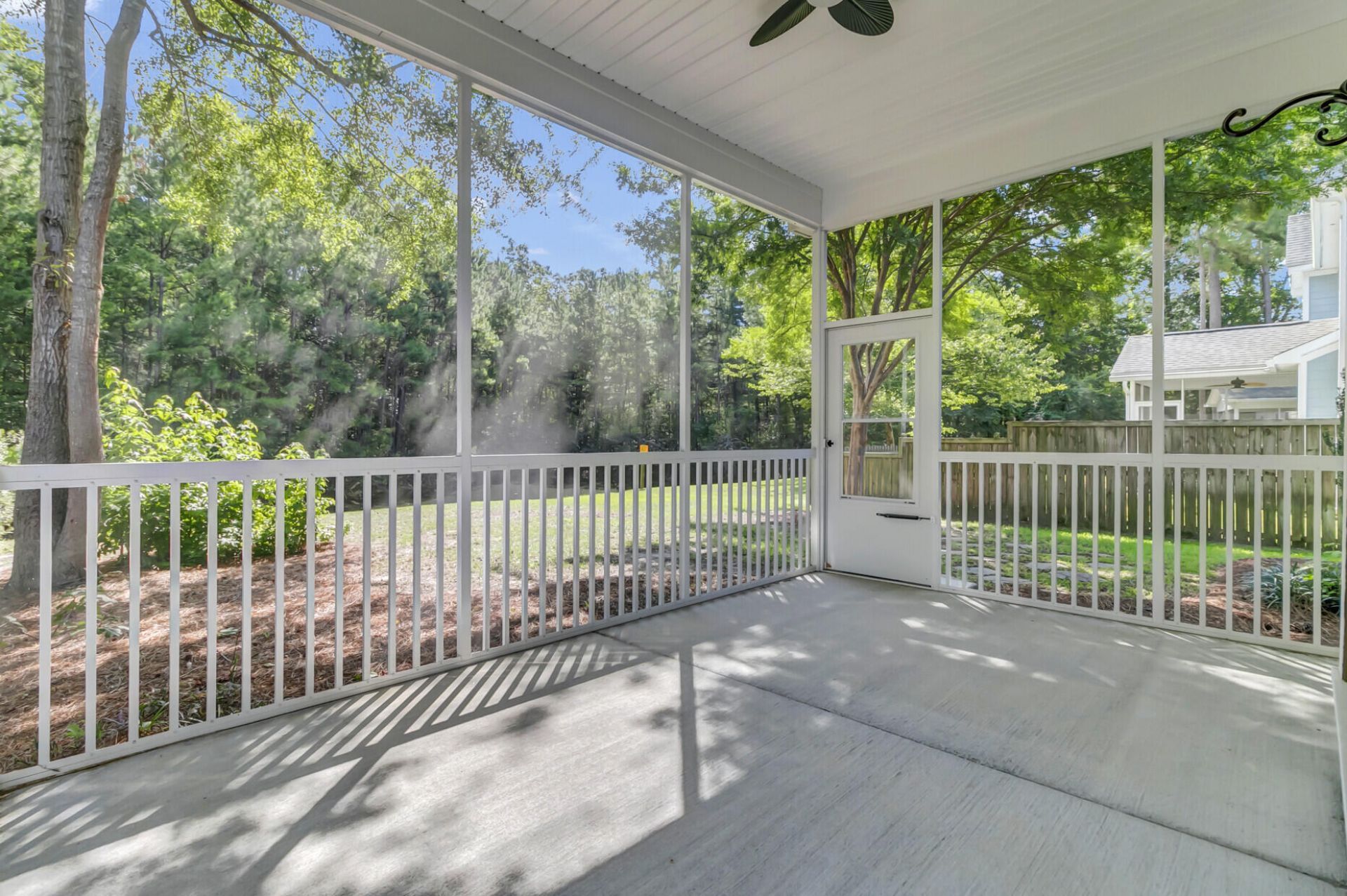 5413 Clairmont Lane Photo 25