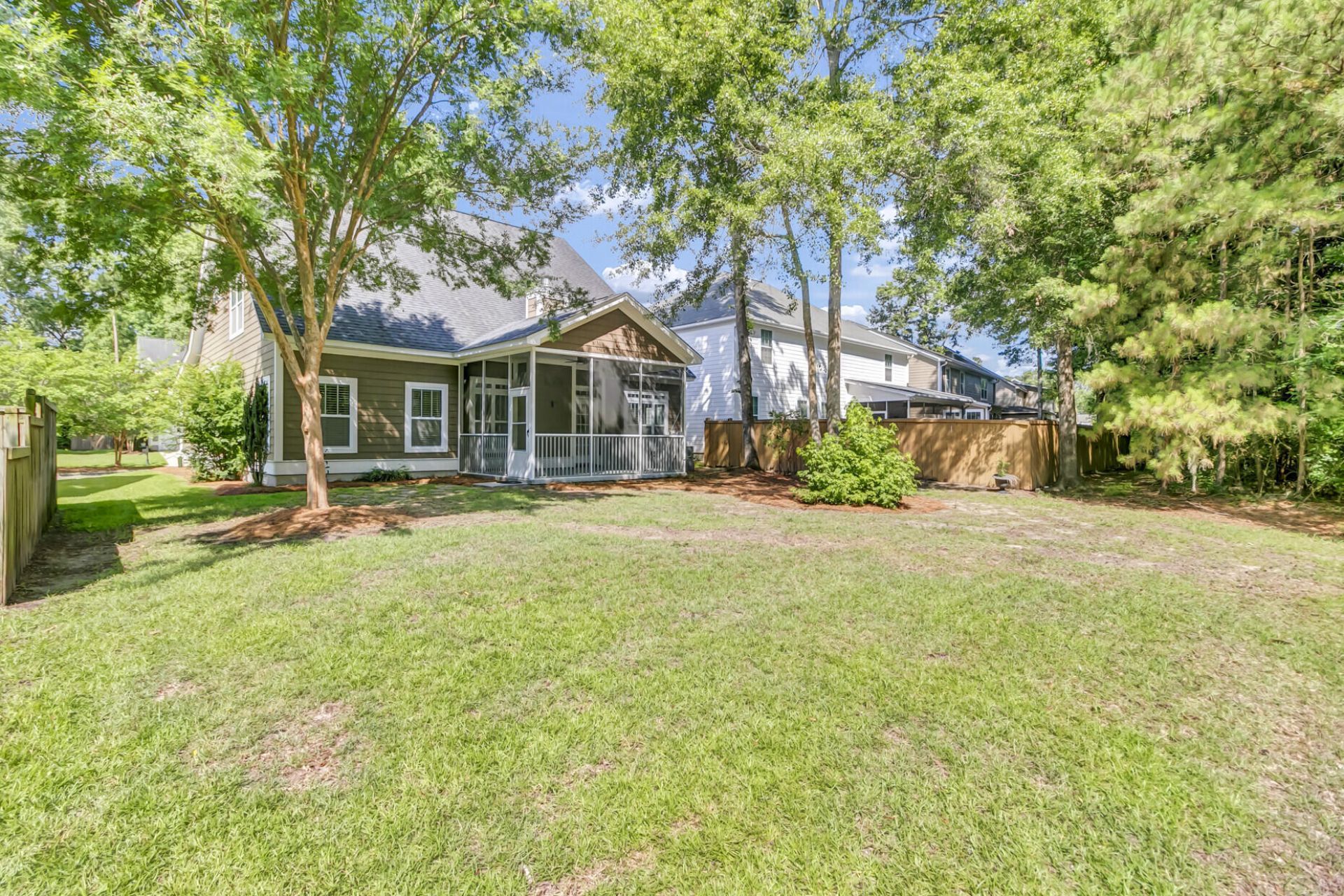 5413 Clairmont Lane Photo 27