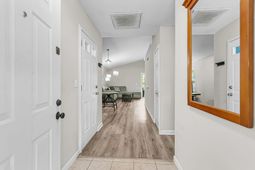 1242 Maryland Drive photo 4