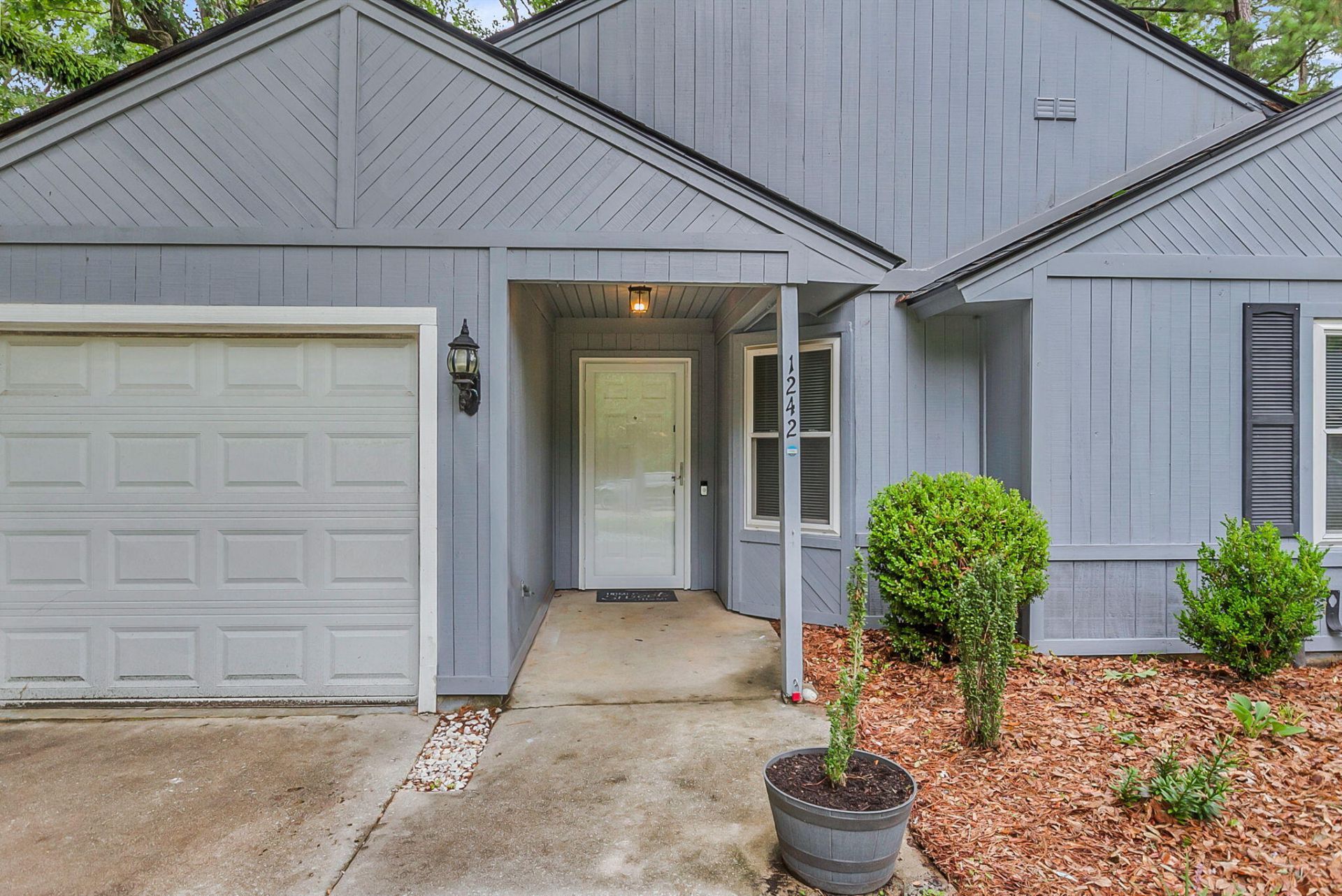 1242 Maryland Drive Photo 25