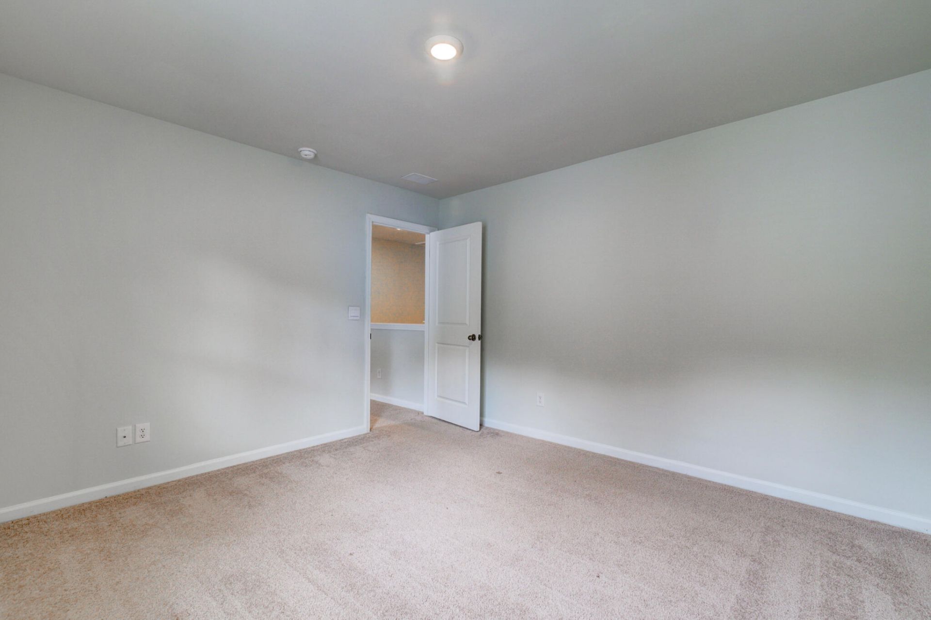 114 Sunray Lane Photo 22