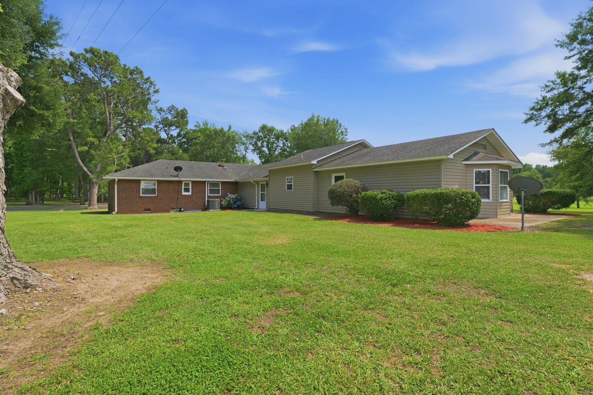 1469 Wren Road Photo 30
