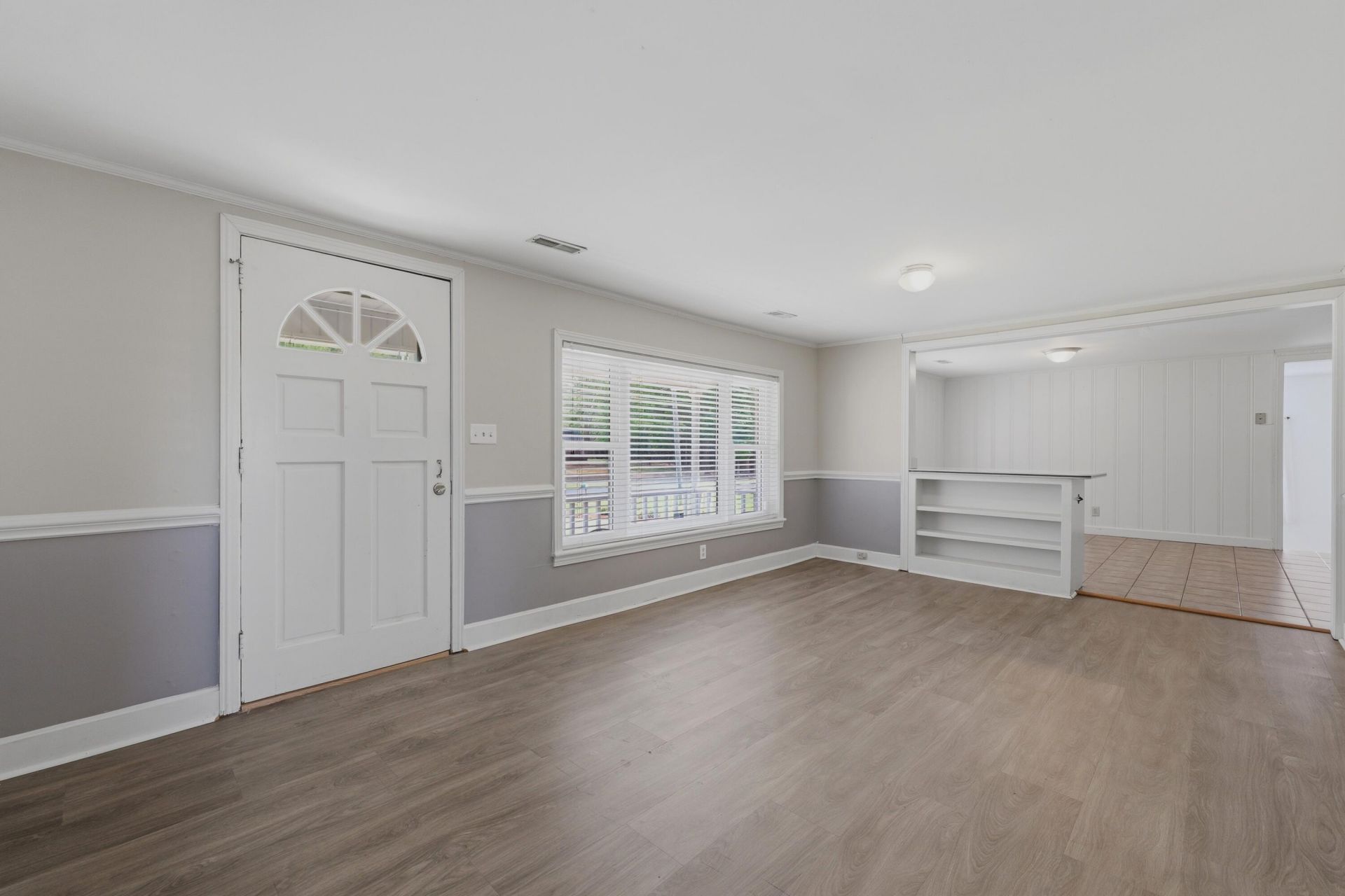 1469 Wren Road Photo 10