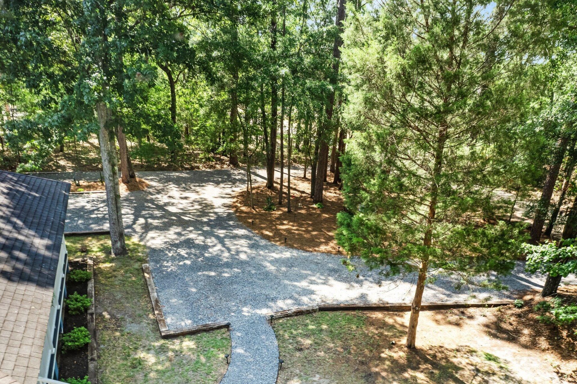 4501 Millspring Road Photo 36