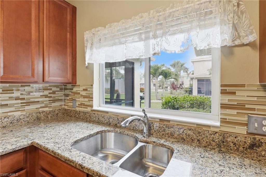 3818 Clearbrook Ln, Fort Myers, FL 33966 Photo