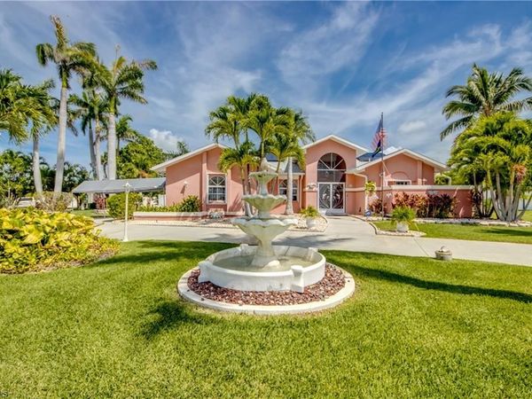 2105 SW 53rd TER, CAPE CORAL, FL 33914