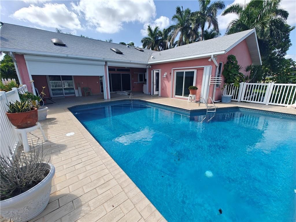 2105 SW 53rd Ter, Cape Coral, FL 33914 Photo