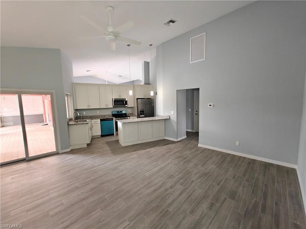 2105 SW 53rd Ter, Cape Coral, FL 33914 Photo