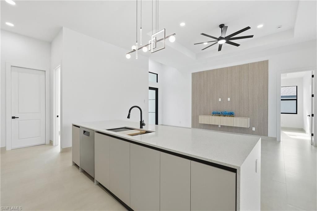 1232 Hancock Bridge Pkwy , Cape Coral, FL 33990 Photo