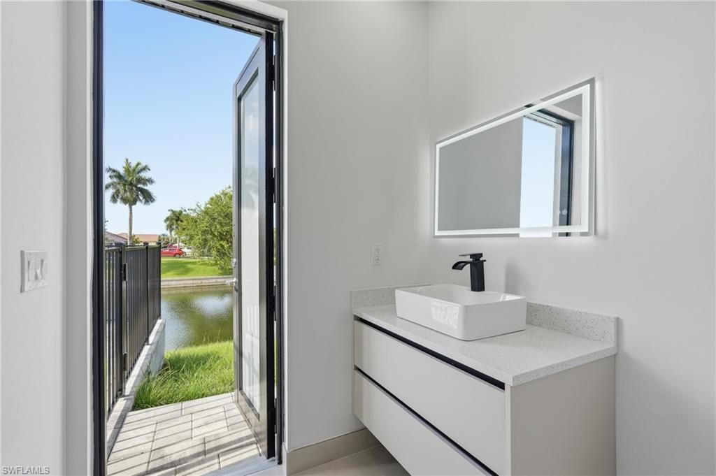 1232 Hancock Bridge Pkwy , Cape Coral, FL 33990 Photo