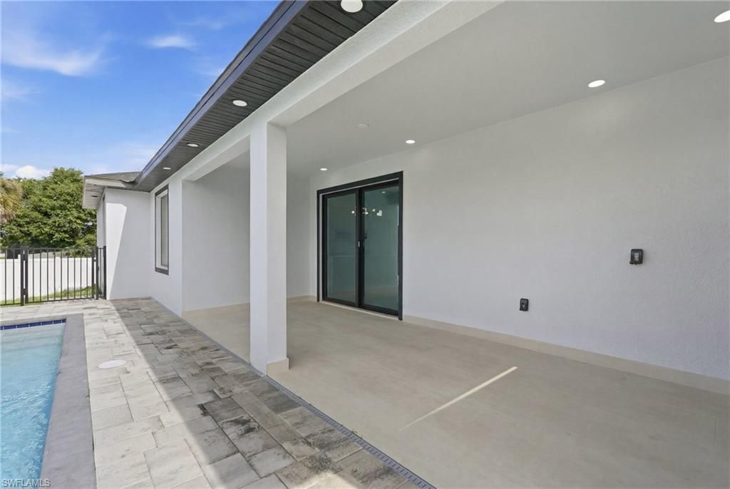 1232 Hancock Bridge Pkwy , Cape Coral, FL 33990 Photo