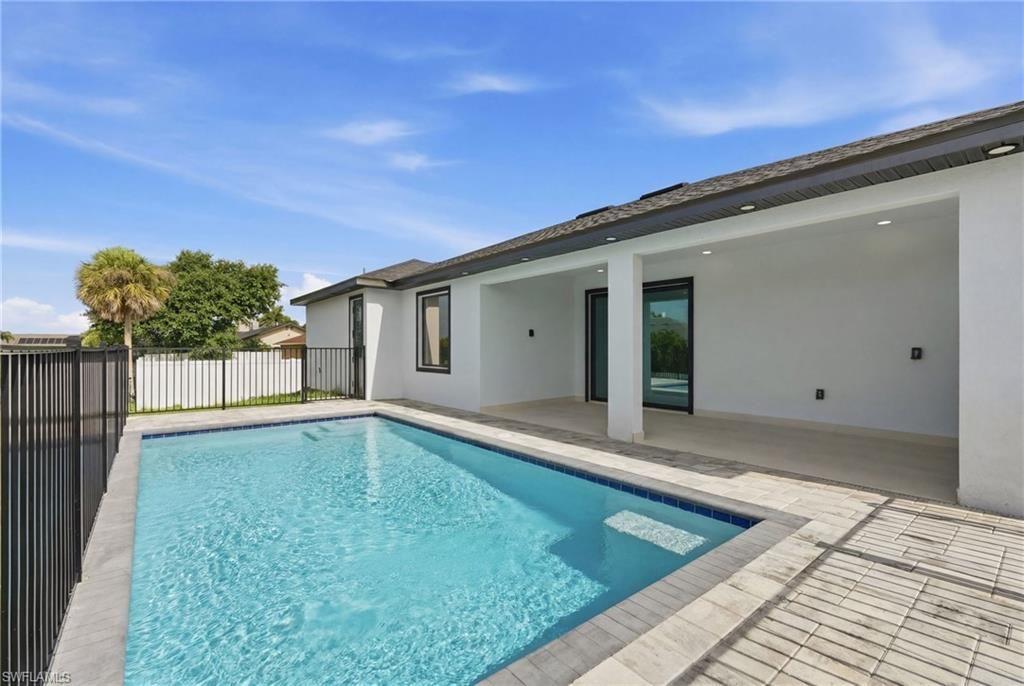 1232 Hancock Bridge Pkwy , Cape Coral, FL 33990 Photo