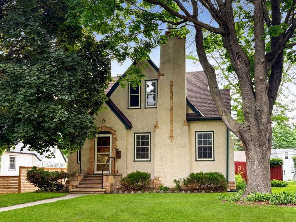 5537 13th Avenue S, Minneapolis, MN 55417